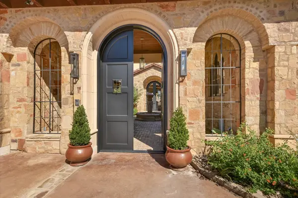 252 La Serena Loop, Horseshoe Bay, TX 78657