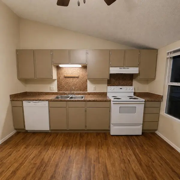 501 S Avenue N, #2, Marble Falls, TX 78654