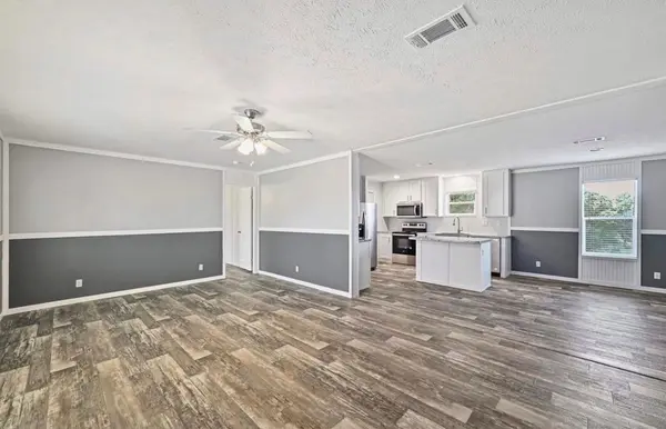 2702 Gazelle ST, Horseshoe Bay, TX 78657