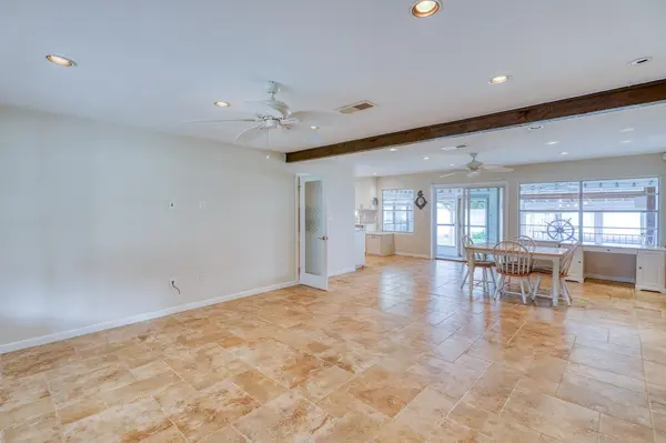 336 Carlson CIR, Buchanan Dam, TX 78609