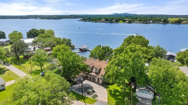 402 South Shorewood, Granite Shoals, TX 78654