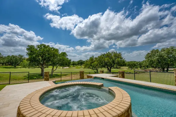 420 La Serena Loop, Horseshoe Bay, TX 78657