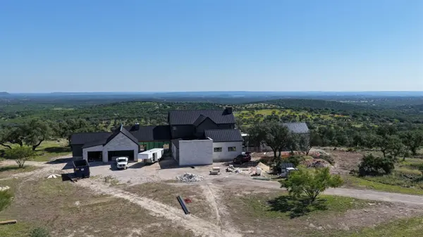 3531 RM 3347 RD, Round Mountain, TX 78663
