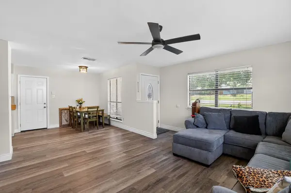 1820 Ridgeview ST, Kingsland, TX 78639-1820