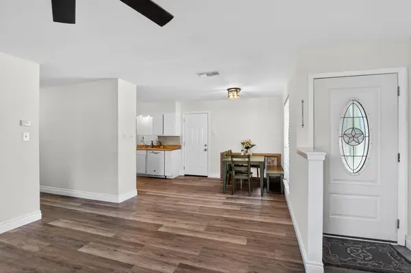 1820 Ridgeview ST, Kingsland, TX 78639-1820