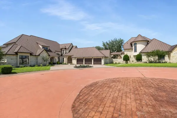 84 Applehead Island Dr., Horseshoe Bay, TX 78657