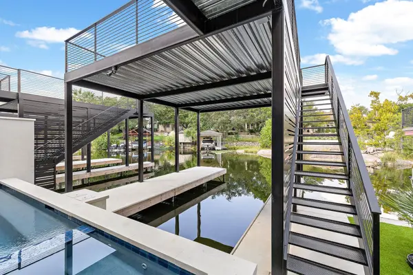701-B Hi Circle North DR, Horseshoe Bay, TX 78657-0000