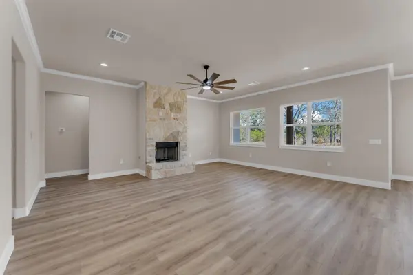 240 Sunday DR, Burnet, TX 78611