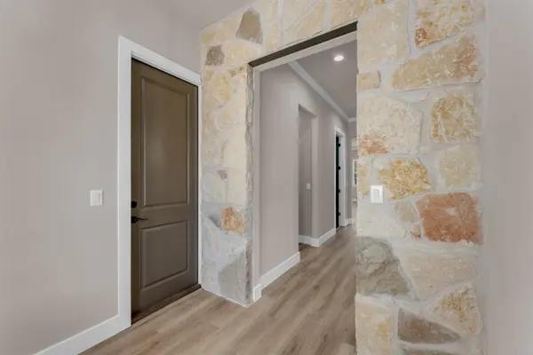 240 Sunday DR, Burnet, TX 78611