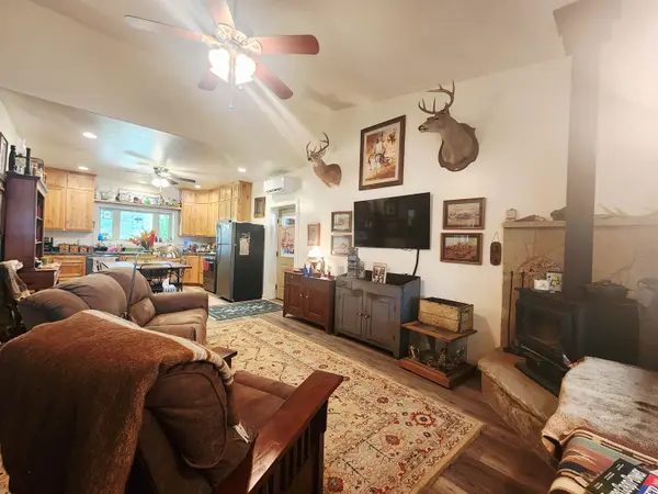 218 CR 409, Cherokee, TX 76832
