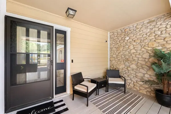 310 Dogie DR, Horseshoe Bay, TX 78657