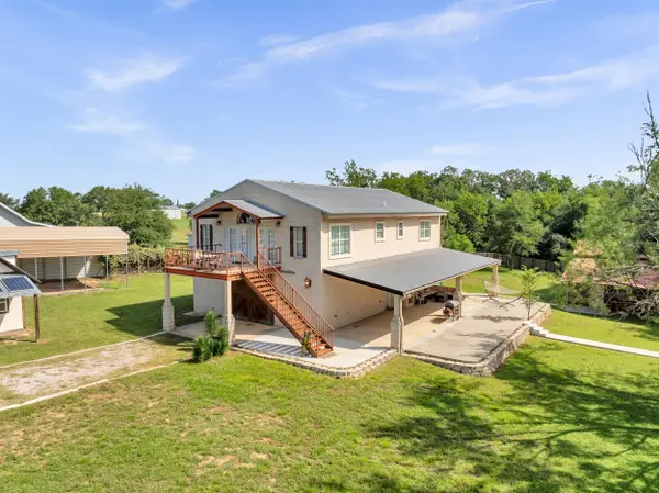 4521 River Oaks DR, Kingsland, TX 78639