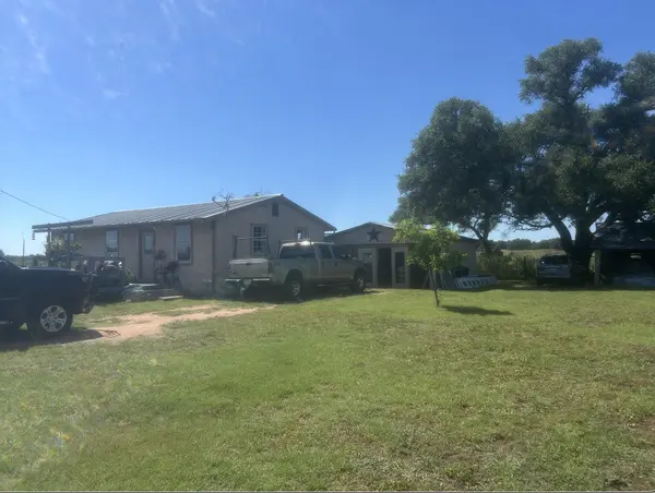 602 Rural Route 1659, Valley Spring, TX 76885