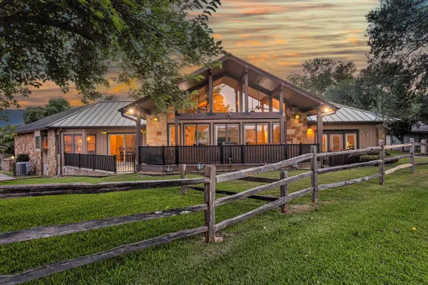 624 Hi Stirrup, Horseshoe Bay, TX 78657
