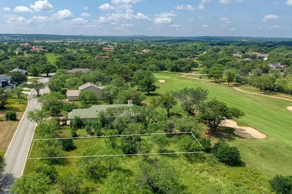 W22009-B Sun Ray, Horseshoe Bay, TX 78657