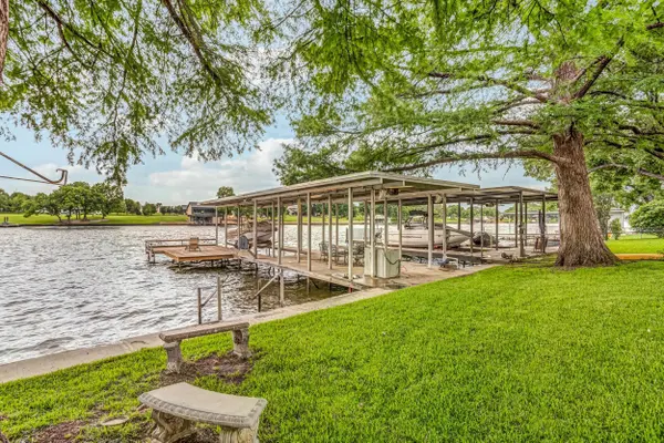 435 Ellen Williams Loop ST, Kingsland, TX 78639