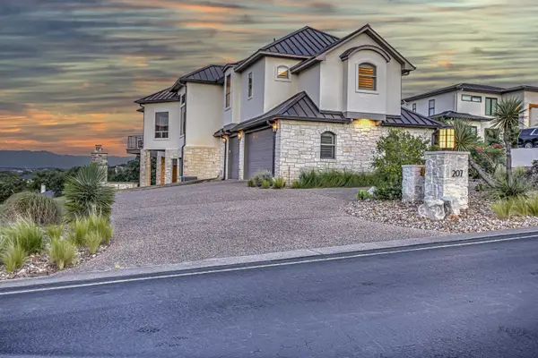 207 Florentine, Horseshoe Bay, TX 78657