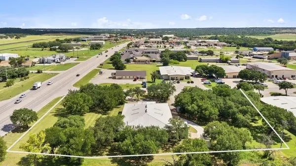 101 John Kelly ST, Burnet, TX 78611