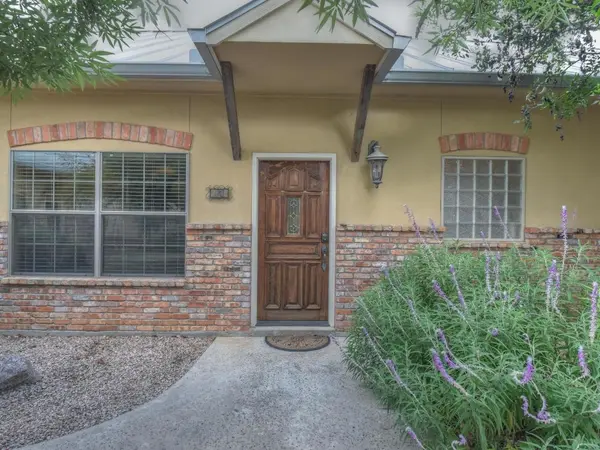 516 Free Rein #B, Horseshoe Bay, TX 78657