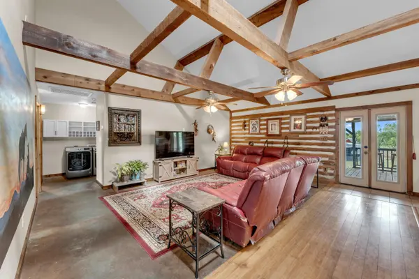 115 Fieldstone DR, Llano, TX 78643