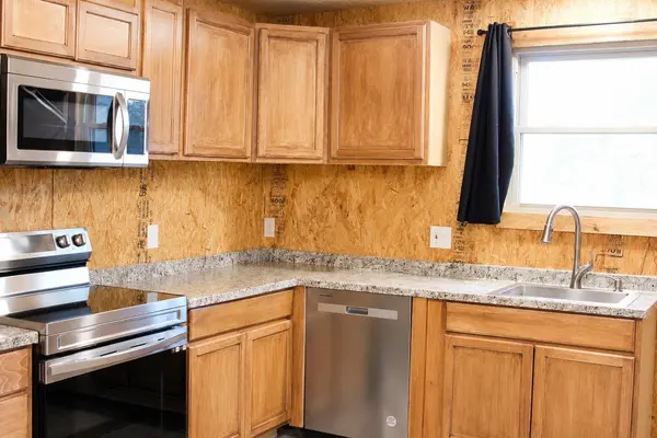 102 Crestview, Kingsland, TX 78639
