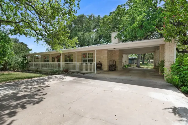 1208 Oak St, Burnet, TX 78611