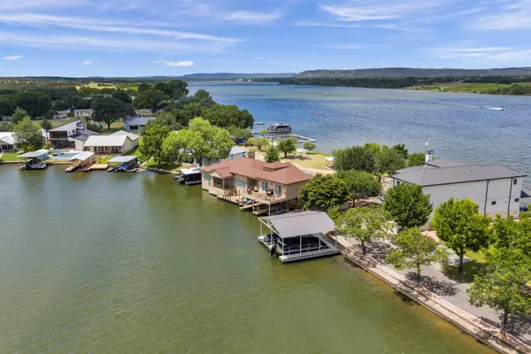 336 Park LN, Sunrise Beach, TX 78643