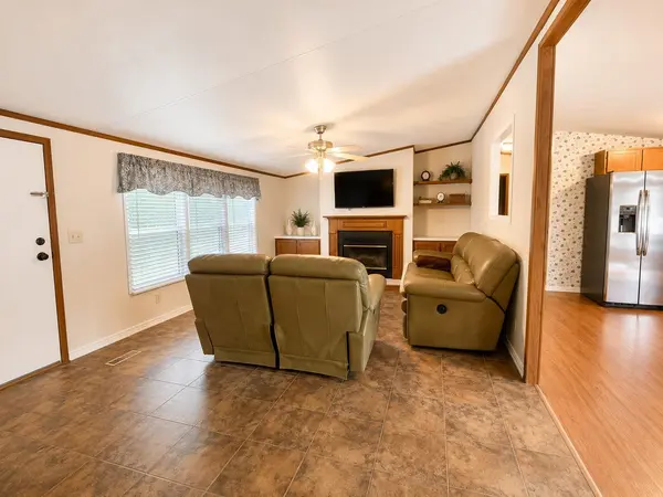 691 Beaver, Tow, TX 78672