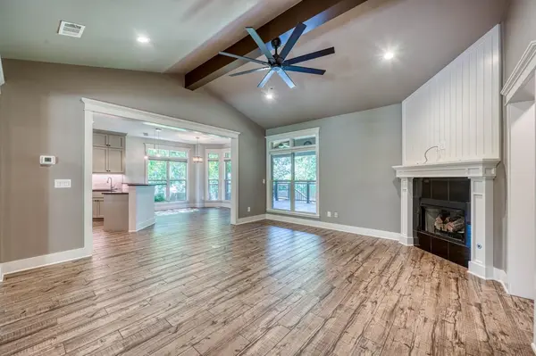 1788 Lantana LN, Kingsland, TX 78639