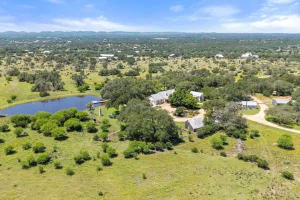1533 Ranch Road 1323, Johnson City, TX 78636