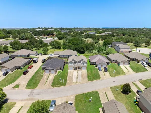 709 Claremont Pkwy, Marble Falls, TX 78654