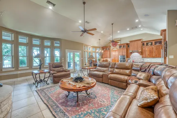 220 River Ranch RD, Kingsland, TX 78639