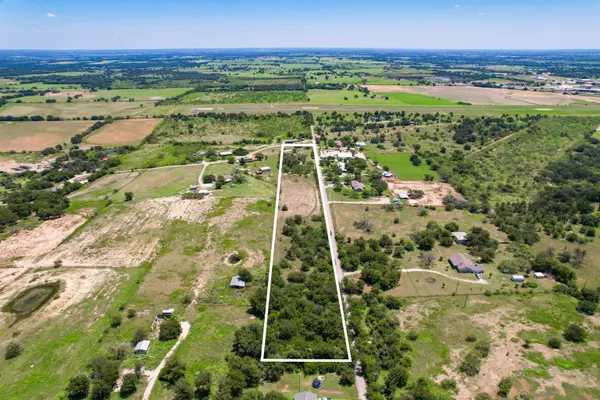 320 County Road 401, Comanche, TX 76442