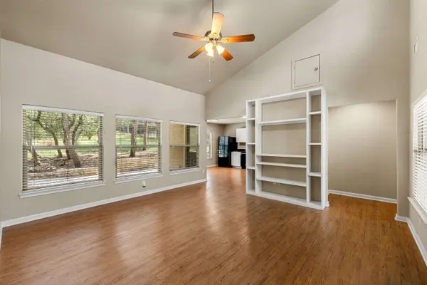 141 Cody CT, Canyon Lake, TX 78133
