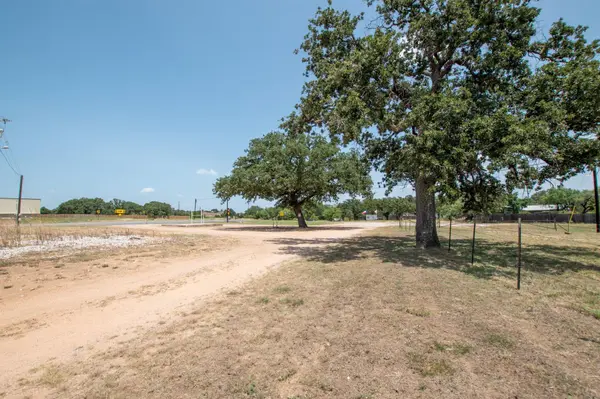 2929 Highway 261, Buchanan Dam, TX 78609