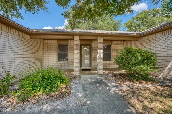 2224 Ridgeview, Kingsland, TX 78639