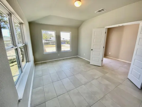 3702 Austin CV, Lago Vista, TX 78645