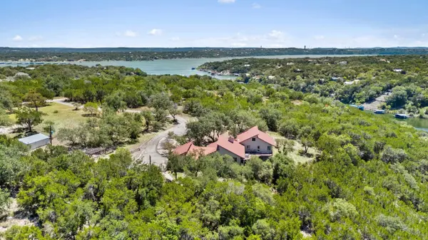 18205 Ridge RD, Lago Vista, TX 78645