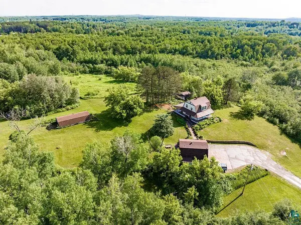5014 Maple Grove Rd, Hermantown, MN 55811