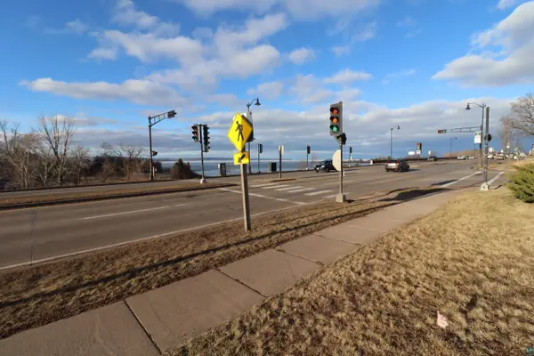 1306 Lake Shore Dr W, Ashland, WI 54806