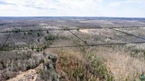5600 Otto Rd, South Range, WI 54847
