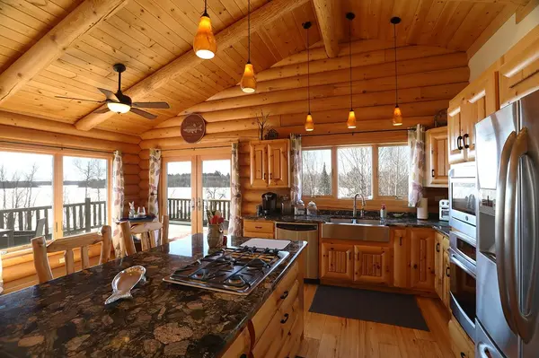 3165 Randa Rd, Cook, MN 55771