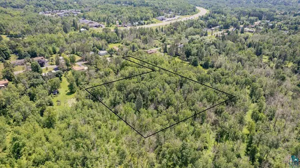 xxx Chambersburg Ave, Duluth, MN 55811