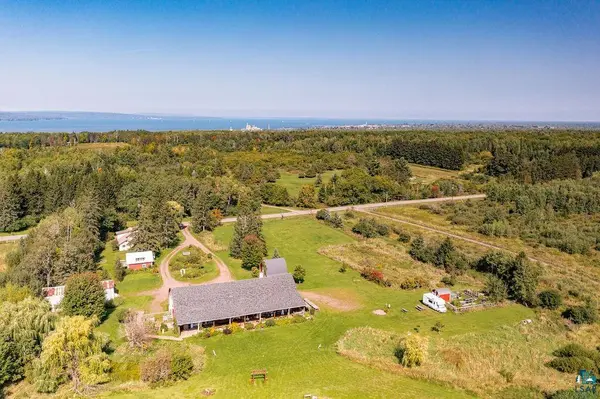 60445 W Summit Rd, Ashland, WI 54806