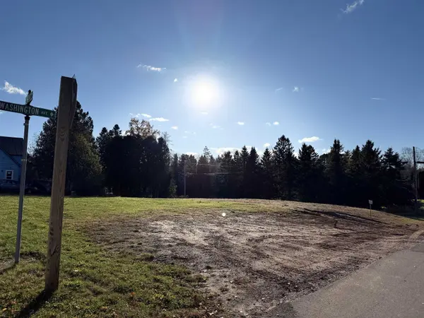 115 Washington Ave, Mellen, WI 54546
