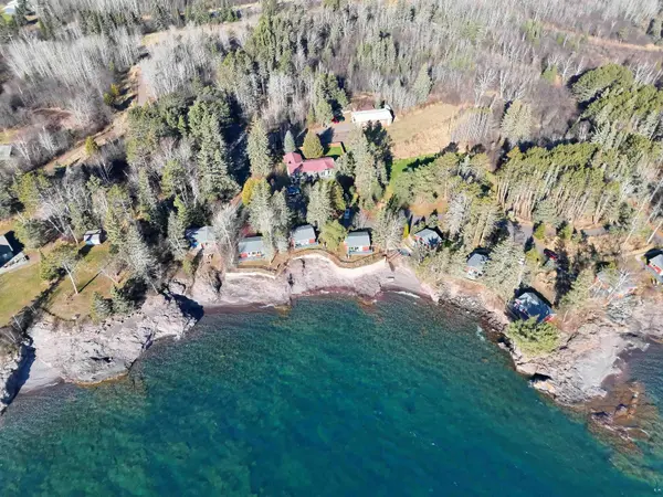 4-540 Old North Shore Rd, Two Harbors, MN 55616