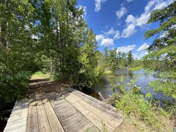 XXD Pine Peak Rd, Lutsen, MN 55612