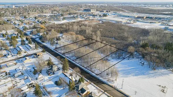 36 N 21st St E, Superior, WI 54880