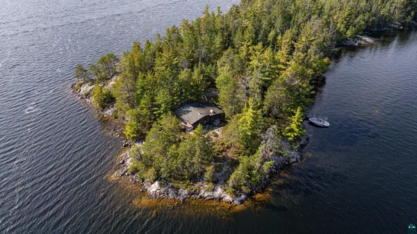 2854 Blueberry Island, Ely, MN 55731
