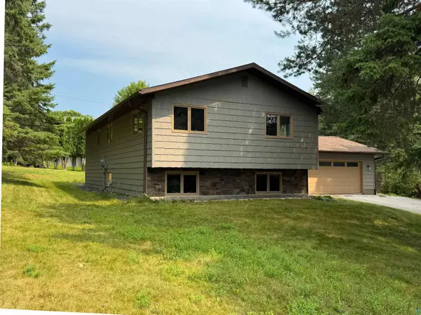 4101 Colorado St, Duluth, MN 55804